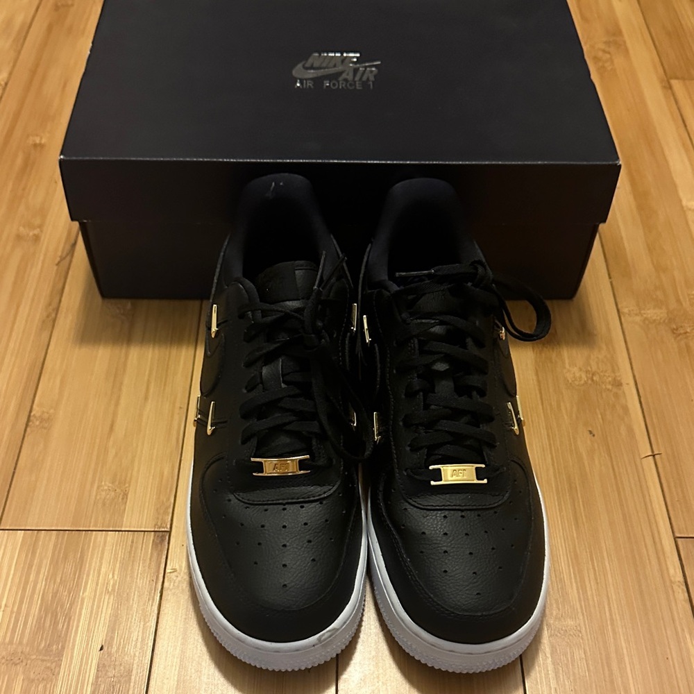 Nike Air Force 1 Black with Gold Details